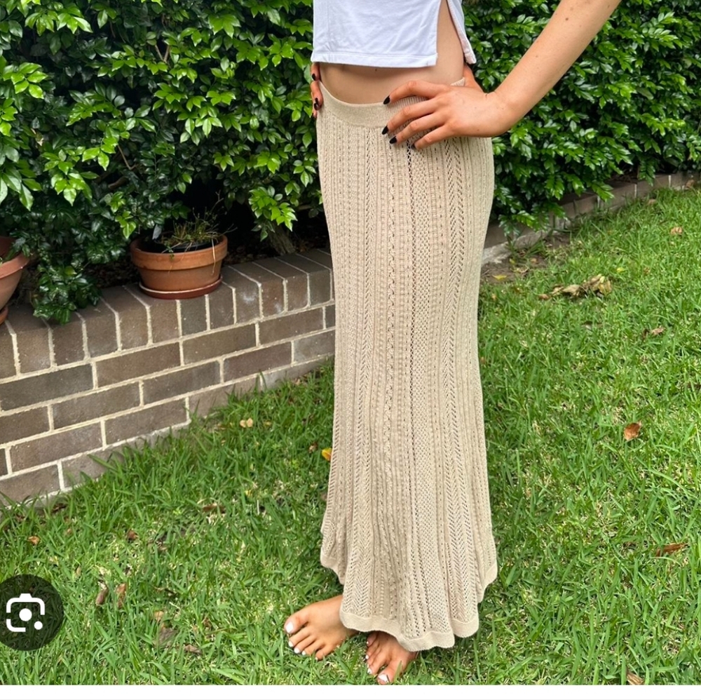 Uniqlo Cream Knit Maxi Skirt SMALL